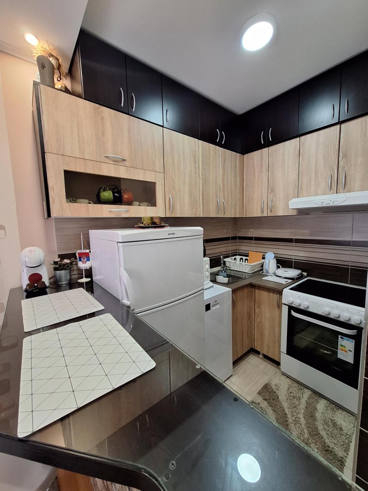 Lux Apartment Sanja 1 Суботица Экстерьер фото