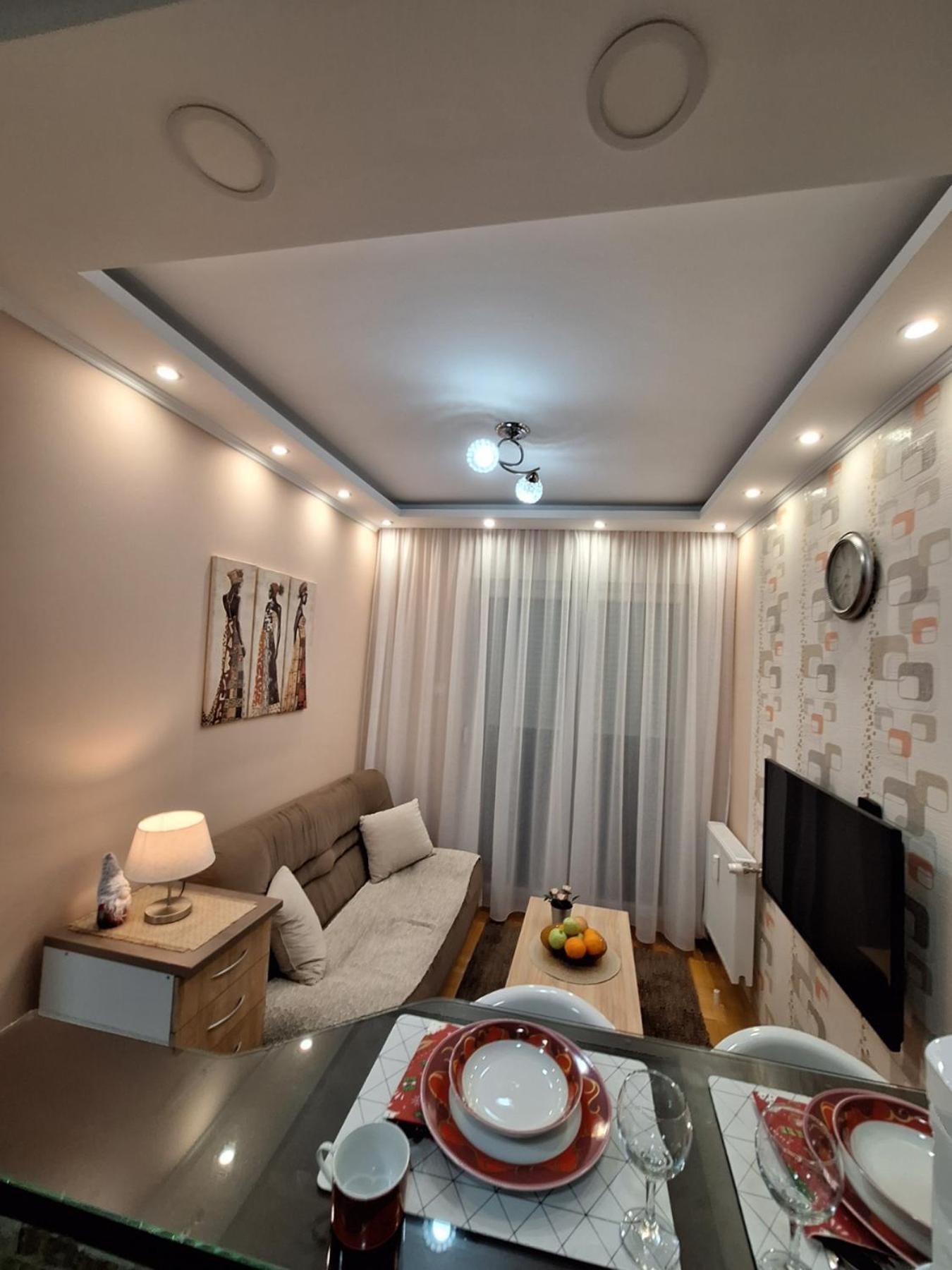 Lux Apartment Sanja 1 Суботица Экстерьер фото