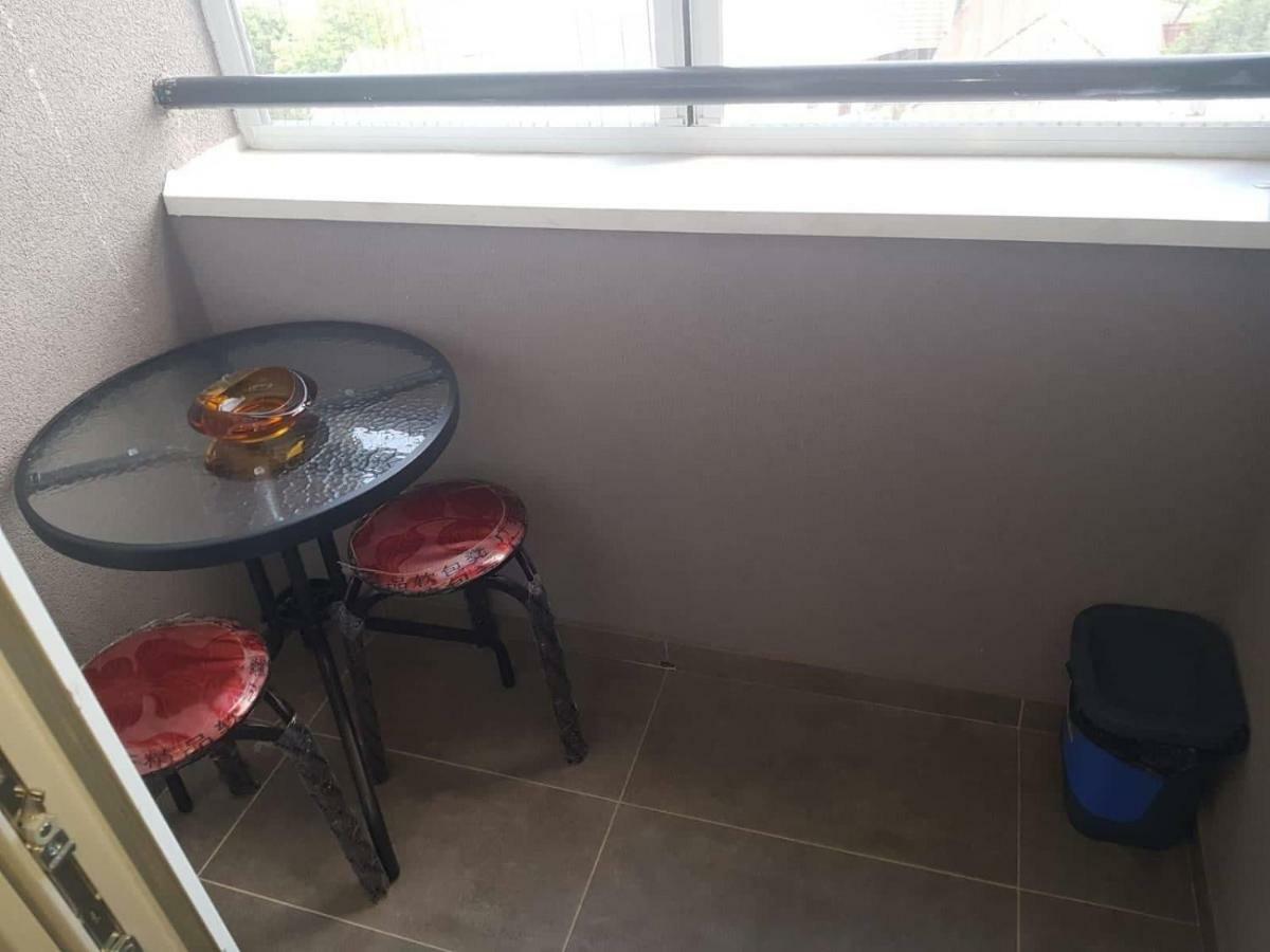 Lux Apartment Sanja 1 Суботица Экстерьер фото